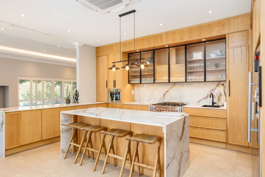 5 Bedroom Property for Sale in Val De Vie Estate Western Cape